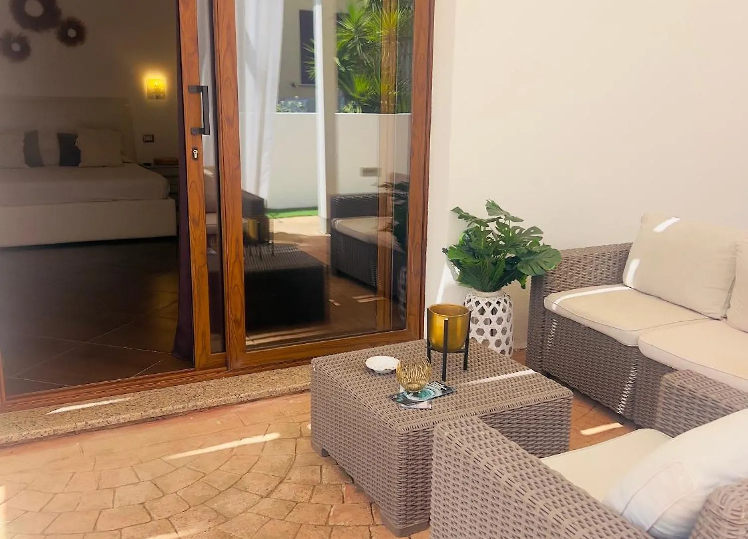 بيت ضيافة Le Residenze Del Mare Affittacamere لا كاليتا