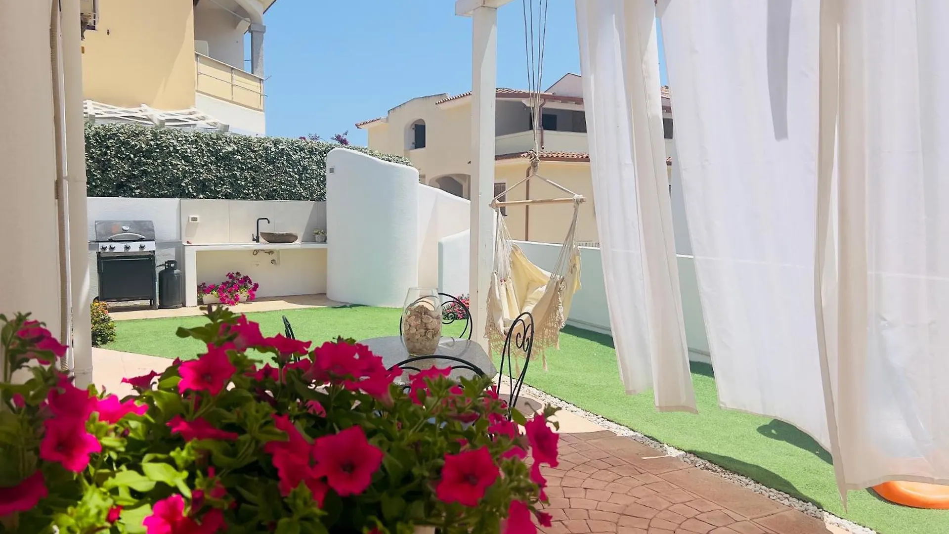 Le Residenze Del Mare Affittacamere La Caletta Casa de hóspedes